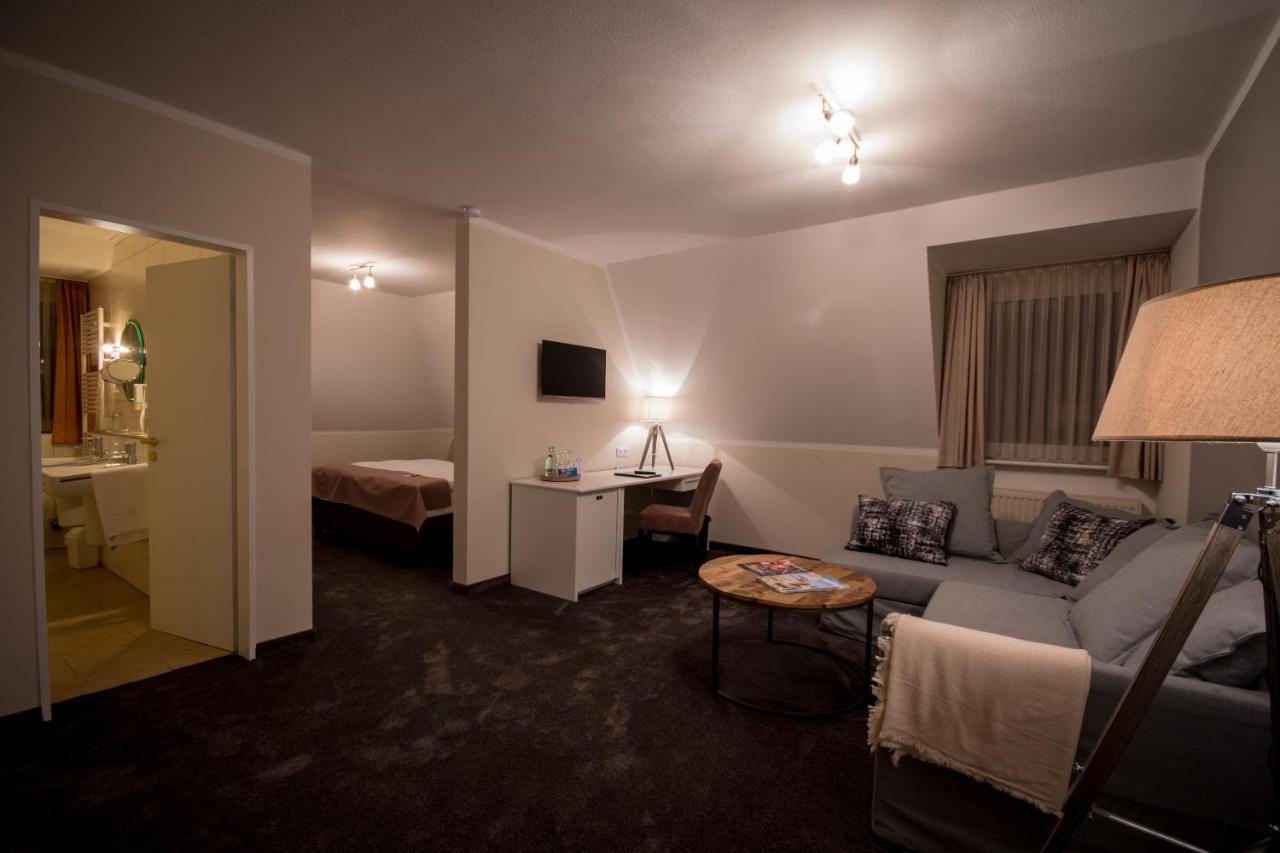 Hotel Stadt آوريش المظهر الخارجي الصورة
