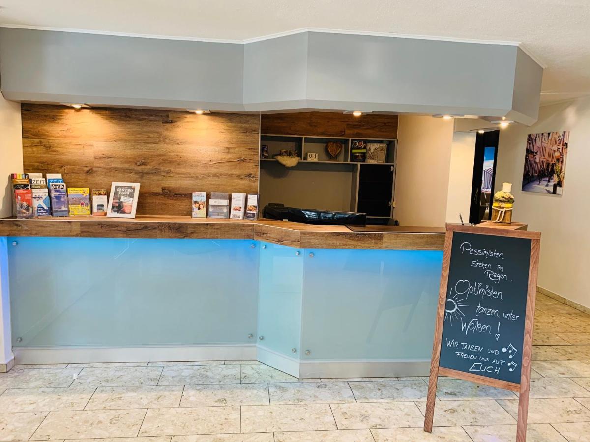 Hotel Stadt آوريش المظهر الخارجي الصورة